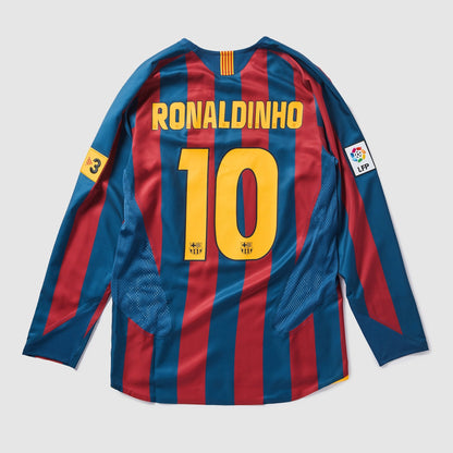 Ronaldinho FC Barcelona 2005/06 Reissue Long Sleeve Jersey